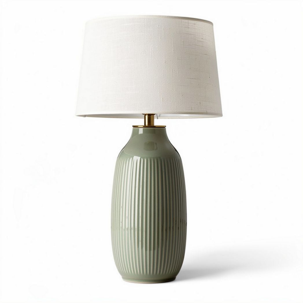 Lampe de table en céramique verte avec abat-jour blanc dimensions 25 x 25 x 45cm